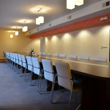 Hotel Hi-fi Nowy Tomyśl