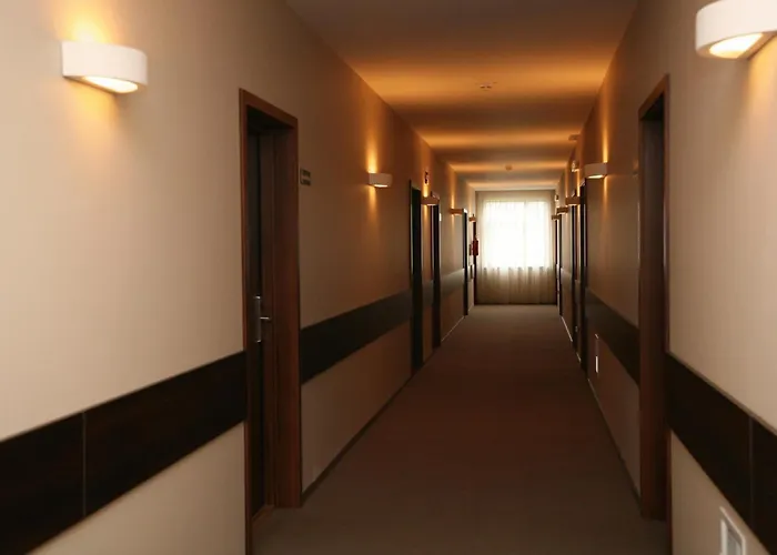 Hi-fi 3* Nowy Tomysl